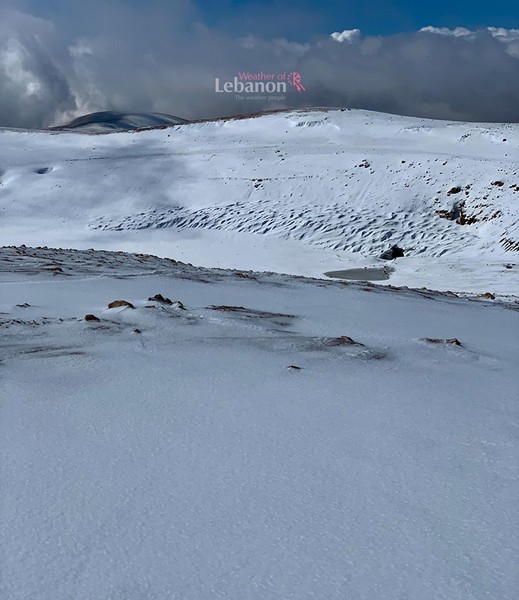 Snowflakes at Qornet el Sawda